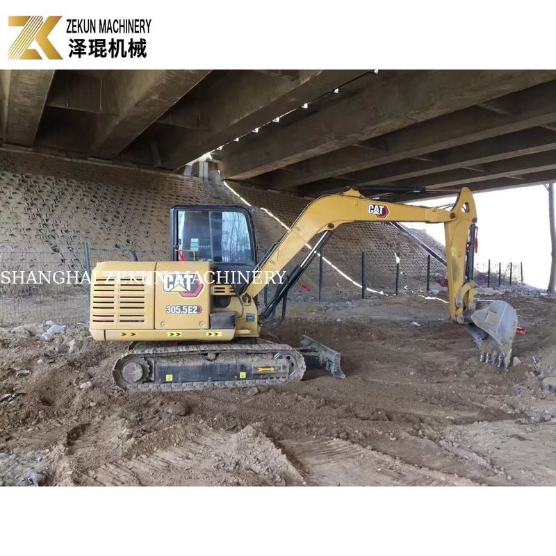 CAT 305.5E प्रयुक्त मिनी खुदाई मशीन ∙ 5.5 टन ∙ मूल रंग ∙ CAT इंजन