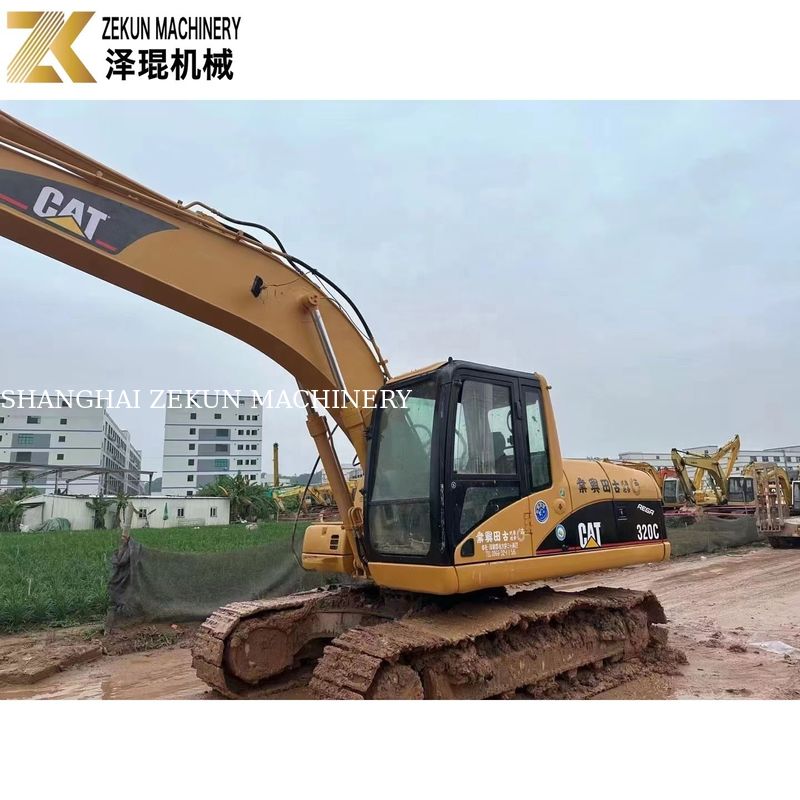 110KW भारी उपकरण इस्तेमाल किया CAT320 खुदाई मशीन कैटरपिलर 320C कार्य घंटे 4001-6000