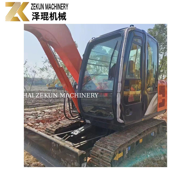 HITACHI ZX 60 6 टन मिनी सेकंड हैंड हाइड्रोलिक एक्सकेवेटर 0.22 m3 बाल्टी क्षमता के साथ