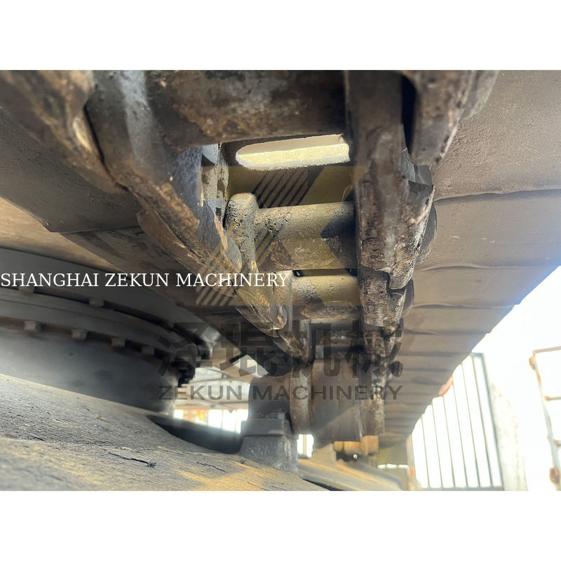 110 KW सेकंड-हैंड खुदाई मशीन ZX200 आपके निर्माण आवश्यकताओं के लिए इस्तेमाल किया भारी खुदाई मशीन