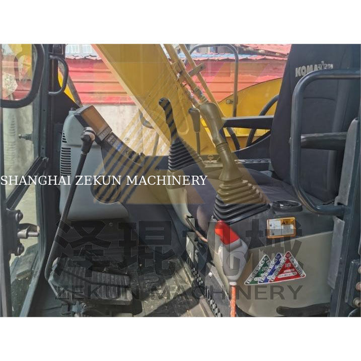 6.59TON परिचालन वजन 2022 आपकी आवश्यकताओं के लिए प्रयुक्त कोमात्सु PC70-8 खुदाई मशीन