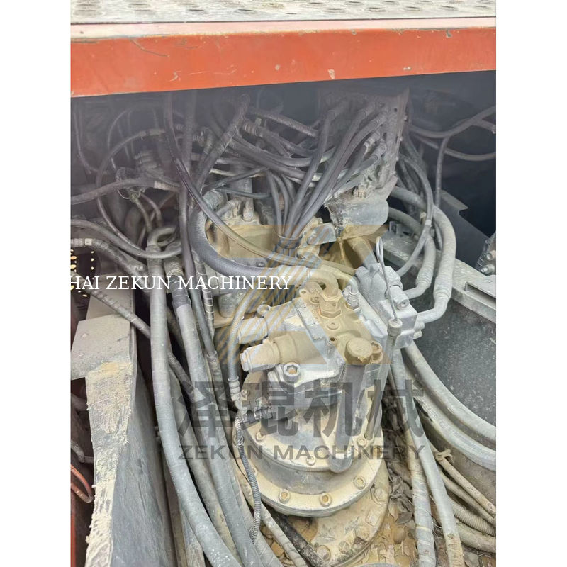 हिताची ZX200-3 क्रॉलर एक्सकेवेटर ISUZU इंजन के साथ 6500 कामकाजी घंटे शंघाई में