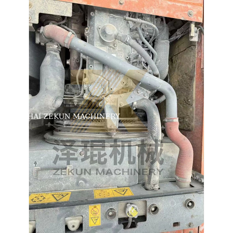 हिताची ZX200-3 क्रॉलर एक्सकेवेटर ISUZU इंजन के साथ 6500 कामकाजी घंटे शंघाई में