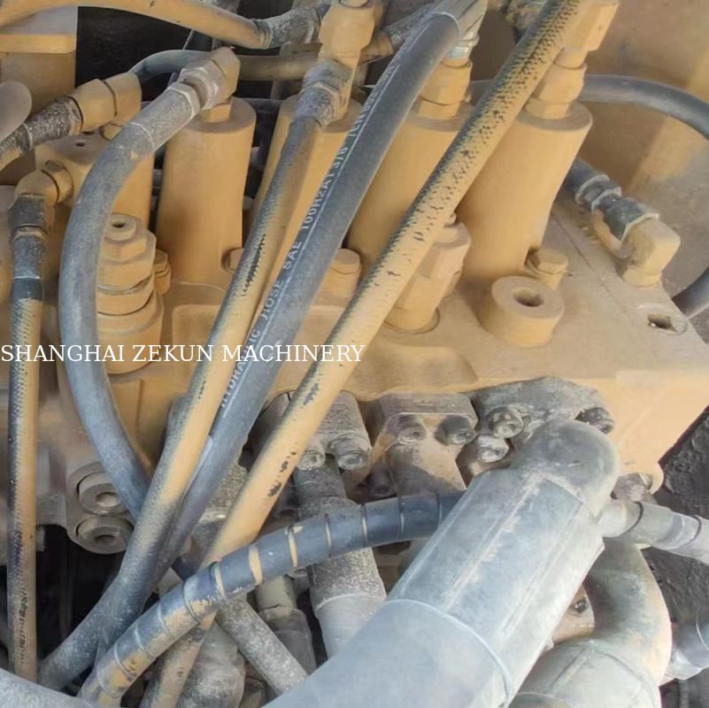 पूरी तरह से हाइड्रोलिक प्रणाली इस्तेमाल किया CAT320C खुदाई मशीन आपके व्यवसाय के लिए उच्च खुदाई शक्ति
