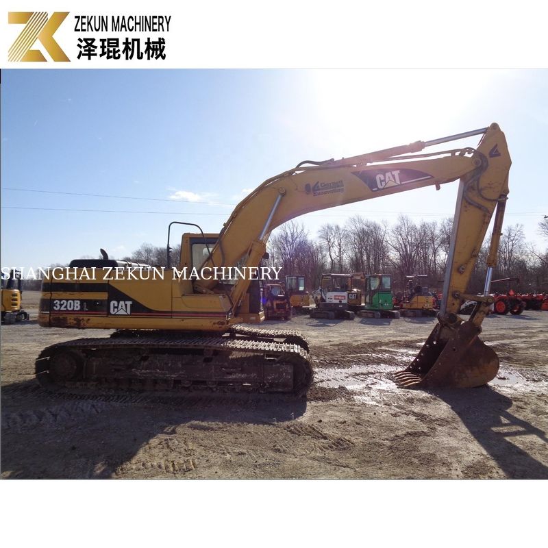 CAT 320 BL उत्खनन मशीन और 97 किलोवाट के कैटरपिलर इंजन के साथ पृथ्वी खनन संभव