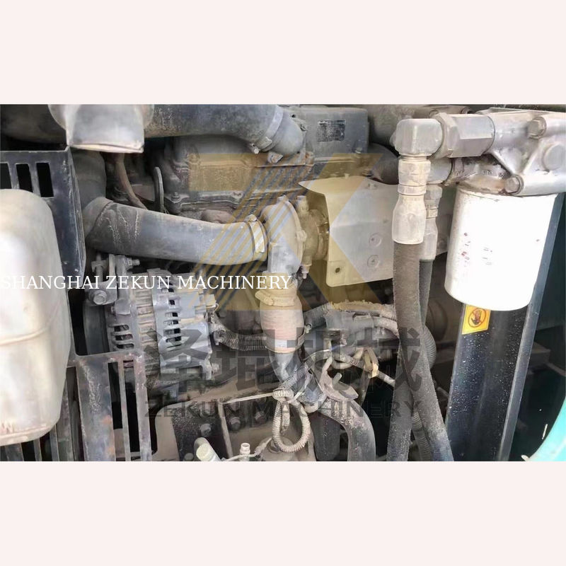 शंघाई नीलामी में 4001-6000 कार्य घंटों के लिए प्रयुक्त कोबेलको SK75-8 SR खुदाई मशीन