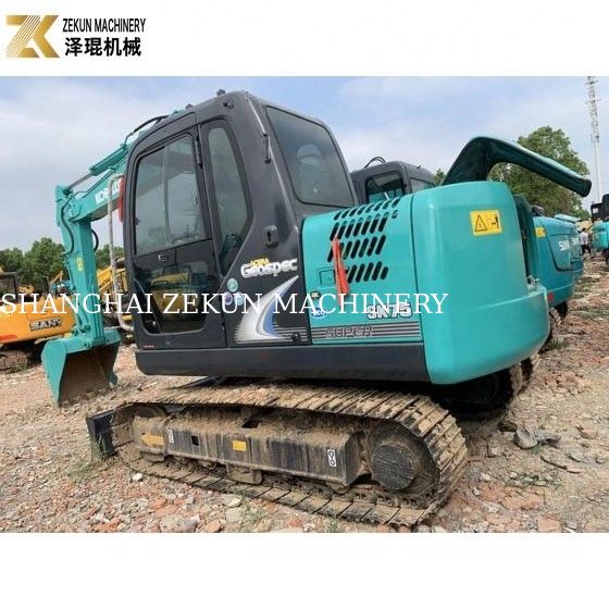 ISUZU इंजन और मूल हाइड्रोलिक पंप के साथ 7 टन मिनी खुदाई Kobelco SK 75 SR UR