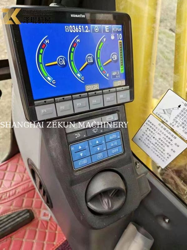 प्रयुक्त कोमात्सु PC200-8MO क्रॉलर खुदाई 2001-4000 घंटे मध्यम आकार