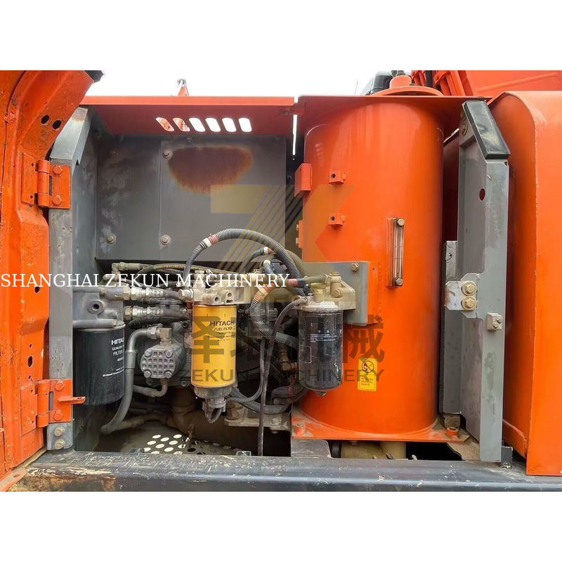 जापान प्रत्यक्ष बिक्री कम घंटे और 0.52 m3 बाल्टी क्षमता के साथ प्रयुक्त ZX130-5A खुदाई मशीन