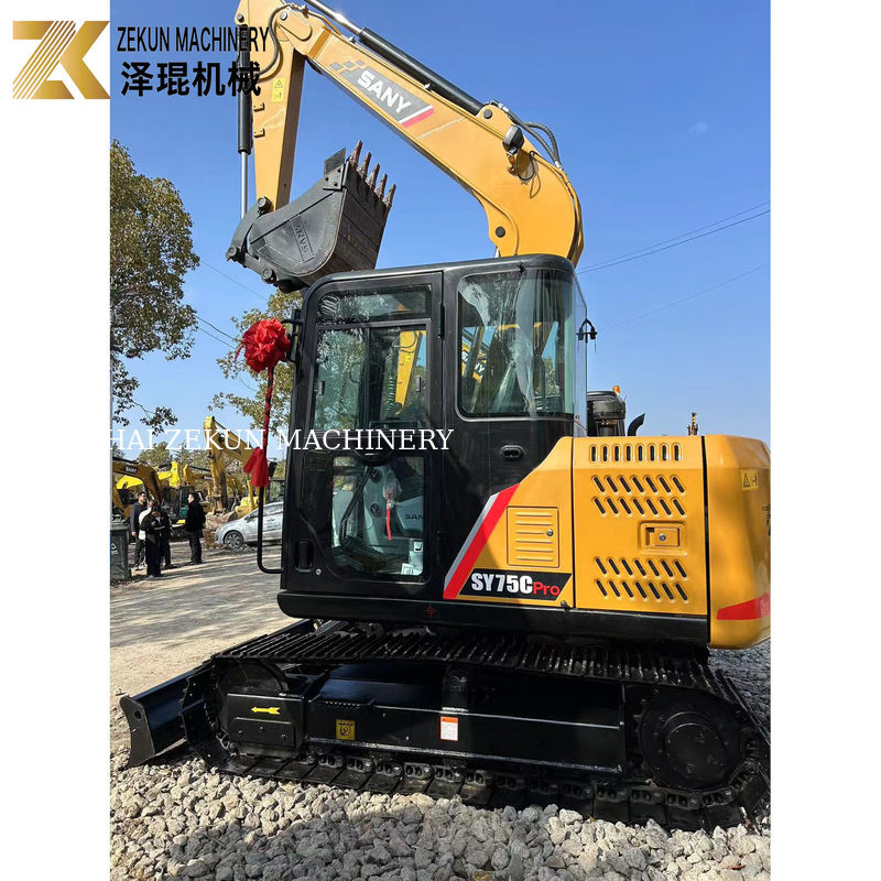 इस्तेमाल किया Sany SY75C प्रो मिनी उत्खनन उपकरण 7.5T 0.28m3 बाल्टी हाइड्रोलिक वाल्व