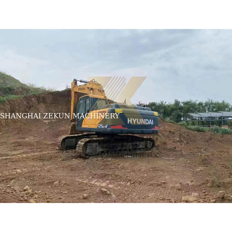 प्रयुक्त HYUNDAI 225LC-9S खुदाई मशीन 112KW पावर कोरिया में मूल स्टॉक