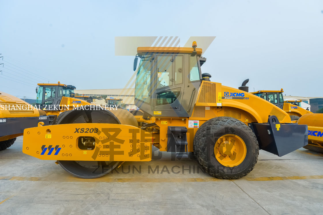 20 टन XCMG XS203J सिंगल ड्रम वाइब्रेटरी रोलर चीन स्टेज II
