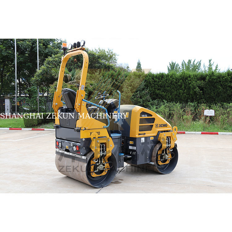 इस्तेमाल किया XCMG XD120 रोलर 2.8T यूरोपीय संघ चरण V सड़क निर्माण