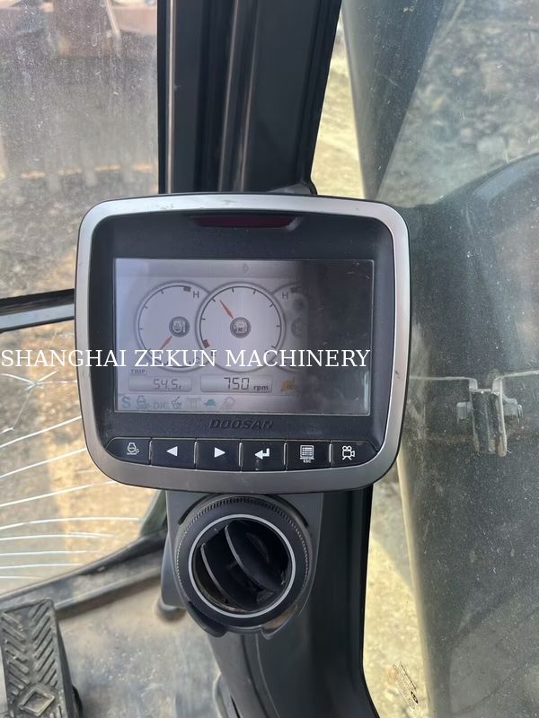 प्रयुक्त Doosan DX500LC-9C खुदाई करने वाला 800 आरपीएम अश्वशक्ति और अधिकतम खुदाई ऊंचाई 11