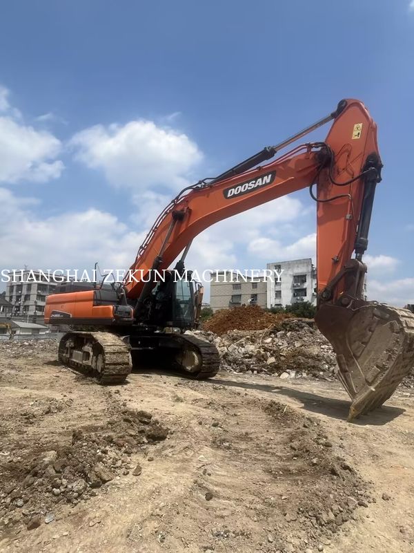 प्रयुक्त Doosan DX500LC-9C खुदाई करने वाला 800 आरपीएम अश्वशक्ति और अधिकतम खुदाई ऊंचाई 11