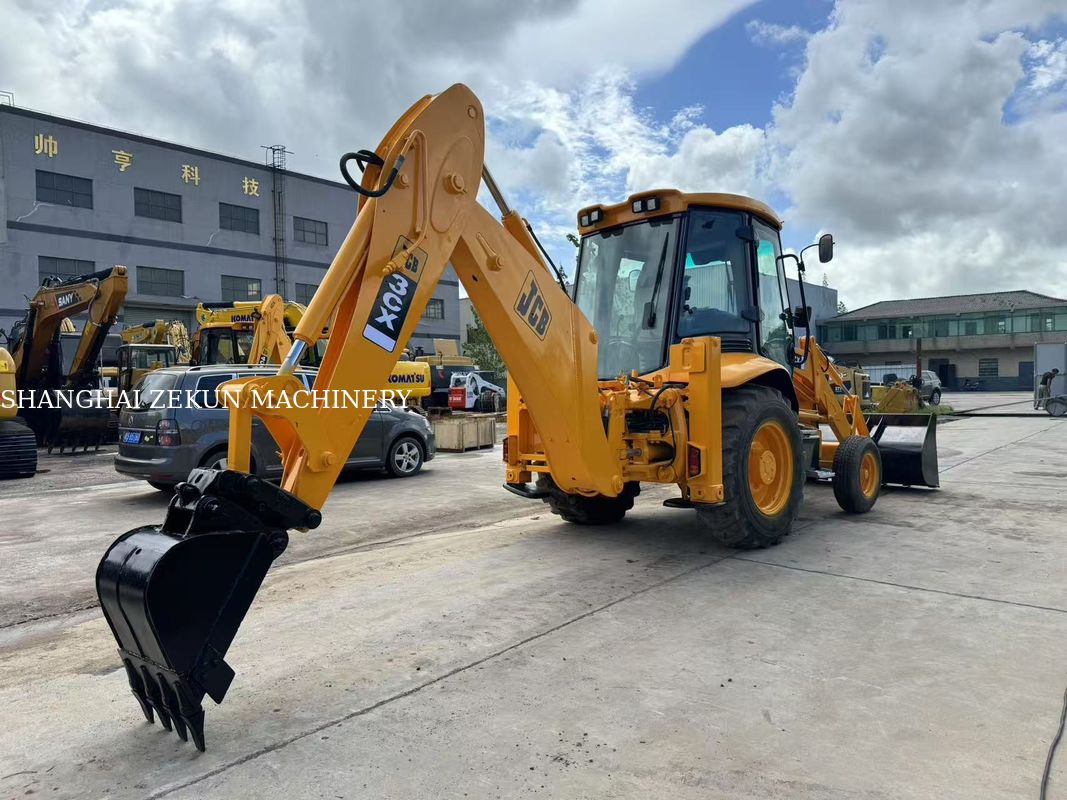 2001 JCB 3CX बैकहो लोडर एक्सकेवेटर 95 L/min हाइड्रोलिक सिस्टम फ्लो के साथ