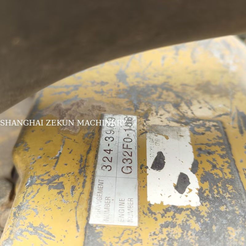 2016 CAT 320D खुदाई मशीन 20 टन वर्ग CAT C6.4 ACERT इंजन के साथ अधिकतम खुदाई गहराई 680 मिमी