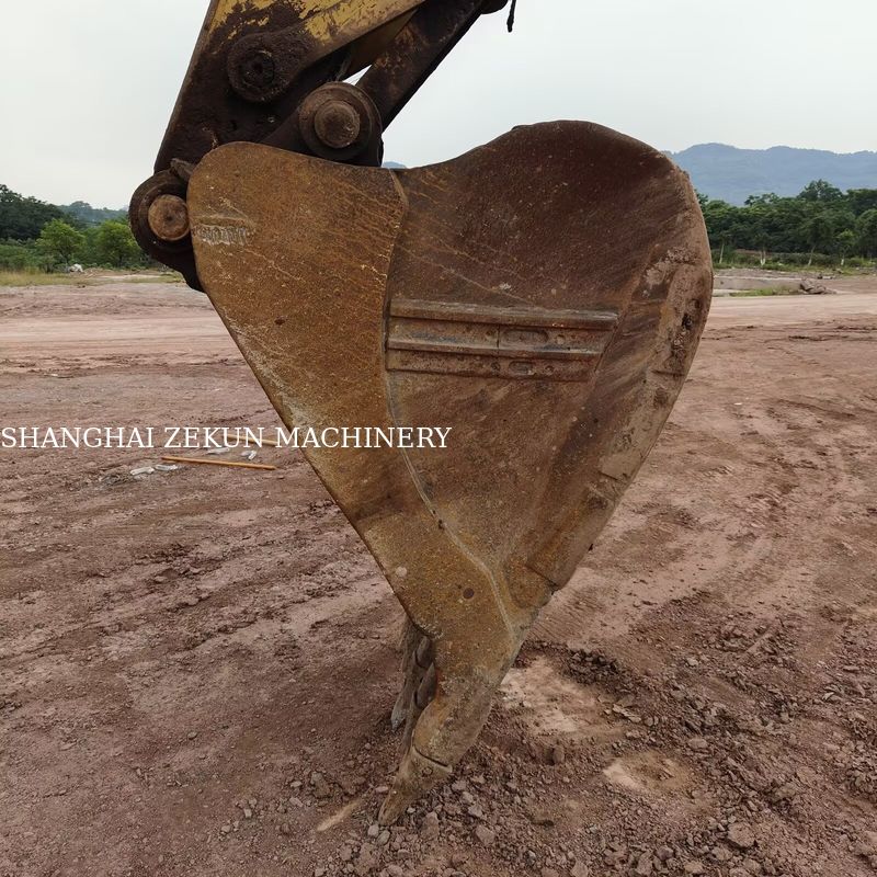 2016 CAT 320D खुदाई मशीन 20 टन वर्ग CAT C6.4 ACERT इंजन के साथ अधिकतम खुदाई गहराई 680 मिमी