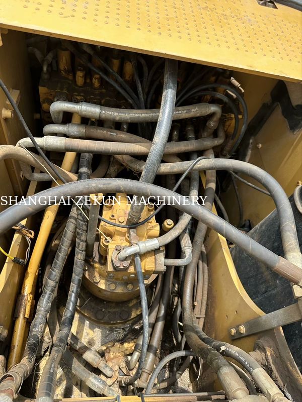 2014 CAT 320D2 खुदाई मशीन 10 812 घंटे और प्रदर्शन हाइड्रोलिक प्रवाह दर 2 × 214 एल/मिनट यात्रा गति 3.5 / 5.5 किमी/घंटा