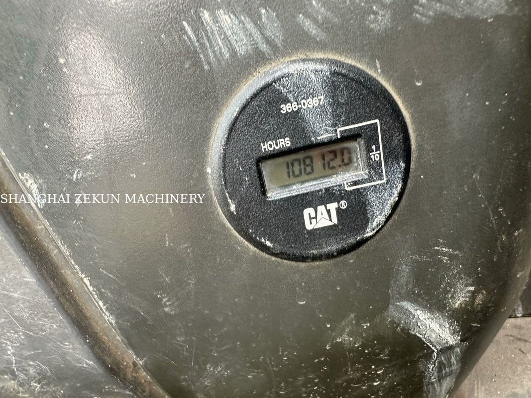 2014 CAT 320D2 खुदाई मशीन 10 812 घंटे और प्रदर्शन हाइड्रोलिक प्रवाह दर 2 × 214 एल/मिनट यात्रा गति 3.5 / 5.5 किमी/घंटा
