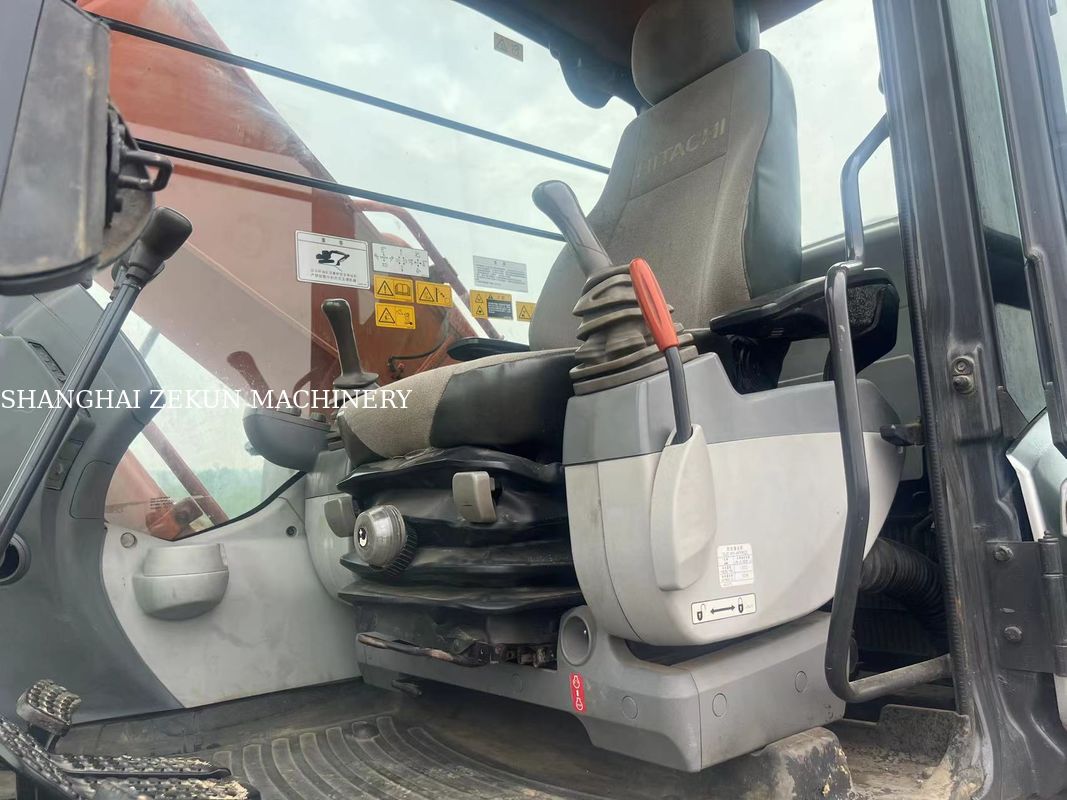 2020 Hitachi ZX220-5A खुदाई करने वाला 6541 घंटे अधिकतम खुदाई ऊंचाई 630 मिमी अधिकतम खुदाई गहराई 670 मिमी भारी शुल्क वाले कार्यों के लिए
