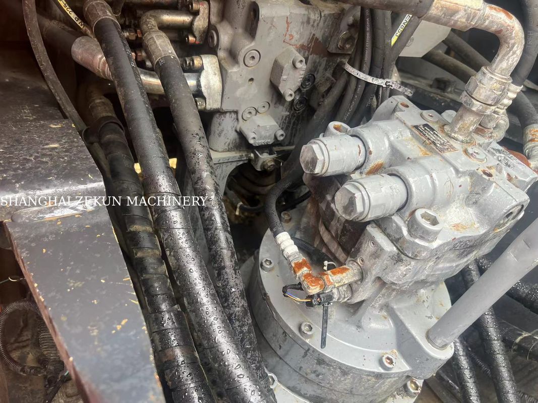 2020 Hitachi ZX220-5A खुदाई करने वाला 6541 घंटे अधिकतम खुदाई ऊंचाई 630 मिमी अधिकतम खुदाई गहराई 670 मिमी भारी शुल्क वाले कार्यों के लिए