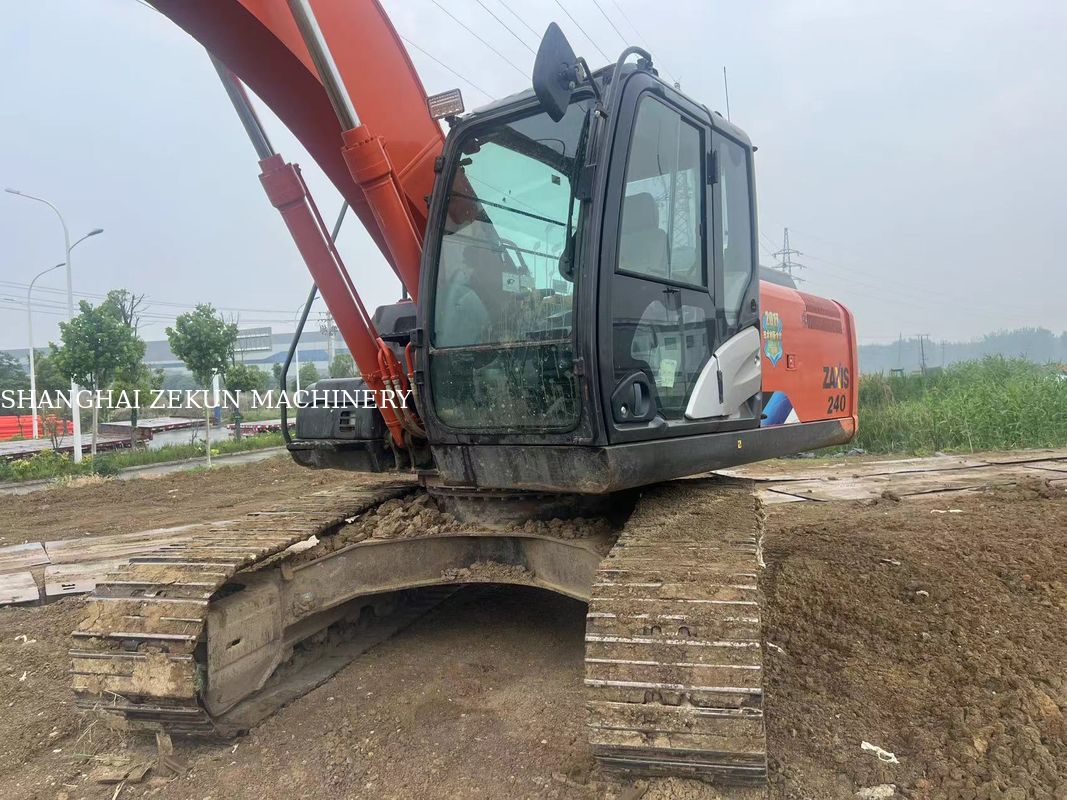 2022 हिताची ZX200-5A खुदाई मशीन अधिकतम खुदाई ऊंचाई 9 और स्विंग गति 13.3 आरपीएम 5500hrs के साथ