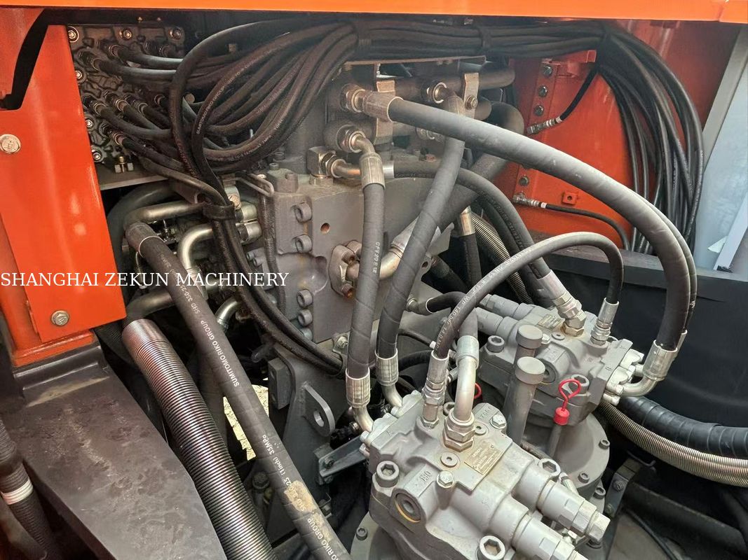 2024 हिताची ZX520LCH उत्खननकर्ता अधिकतम पहुंच जमीन के स्तर पर 12 विस्थापन 15.68 L अगले प्रोजेक्ट के लिए