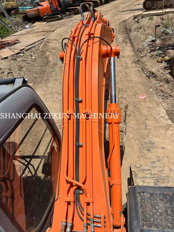 हिताची ZX120-6 खुदाई मशीन 14165hrs व्यापारिक जरूरतों के लिए ईंधन टैंक क्षमता 240 L हाइड्रोलिक दबाव 34.3 एमपीए