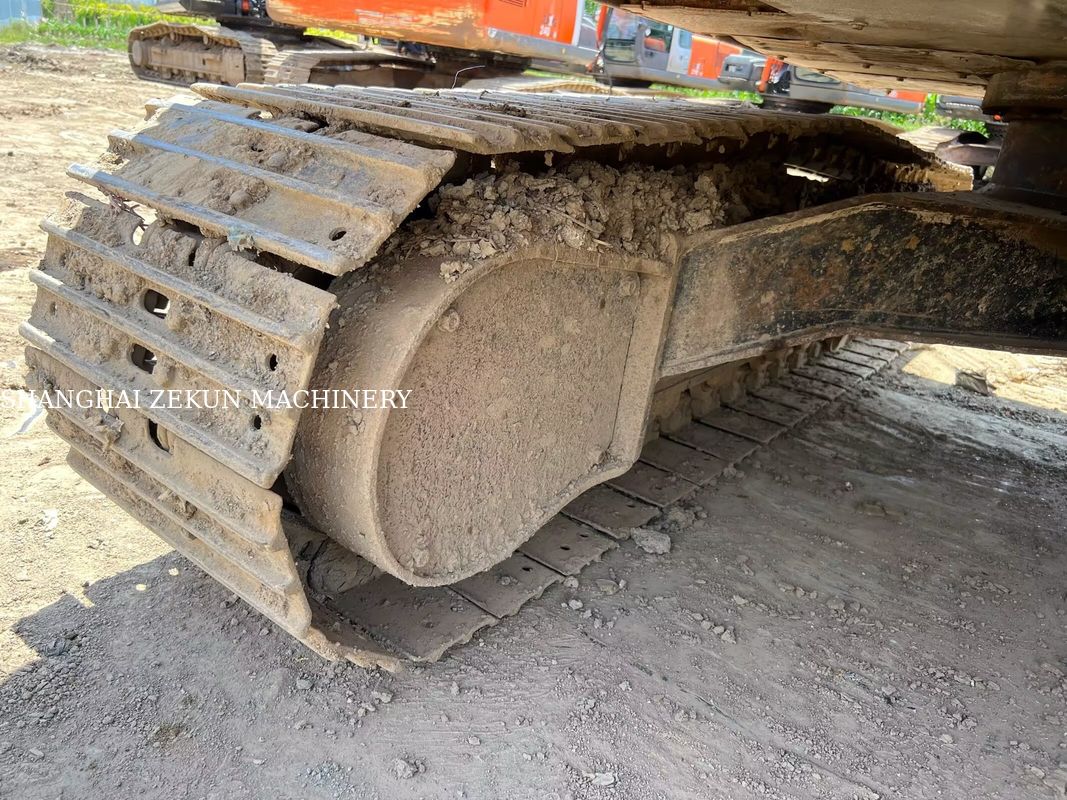 हिताची ZX120-6 खुदाई मशीन 14165hrs व्यापारिक जरूरतों के लिए ईंधन टैंक क्षमता 240 L हाइड्रोलिक दबाव 34.3 एमपीए