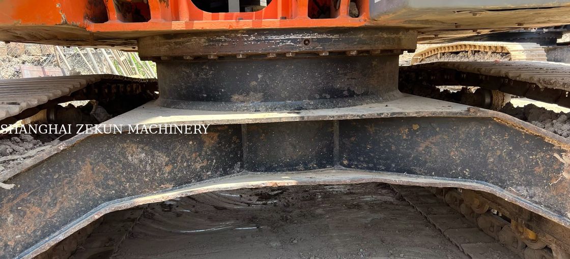 हिताची ZX120-6 खुदाई मशीन 14165hrs व्यापारिक जरूरतों के लिए ईंधन टैंक क्षमता 240 L हाइड्रोलिक दबाव 34.3 एमपीए