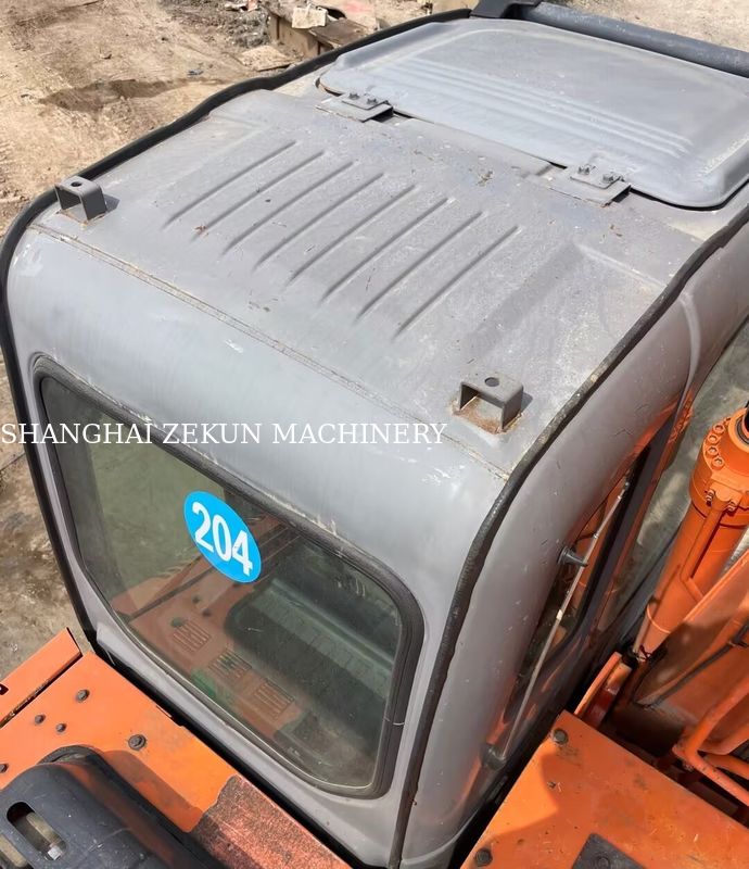 Hitachi ZX120-6 खुदाई करने वाला इस्तेमाल किया गया, 2.5 मीटर बांह की लंबाई और 210 मिमी अधिकतम डंपिंग ऊंचाई 11158 घंटे