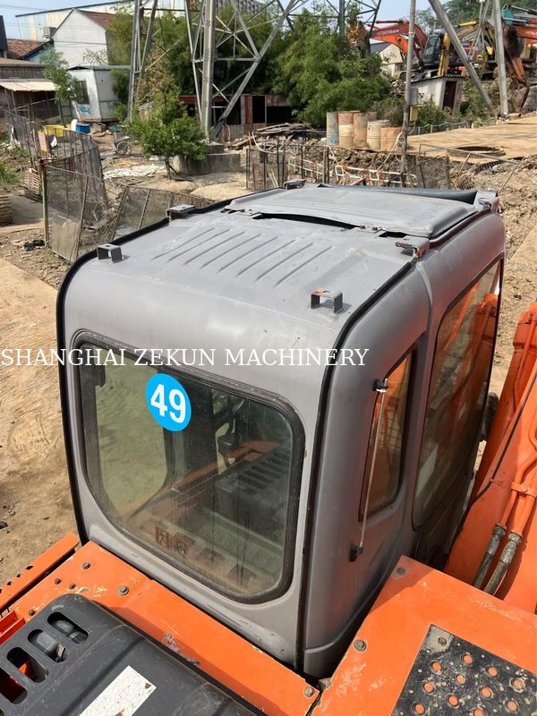 उपयोग किया गया हिताची ZX130-6 उत्खननकर्ता, 11053 घंटे, 4.6 मीटर बूम लंबाई, 34.3 एमपीए हाइड्रोलिक दबाव