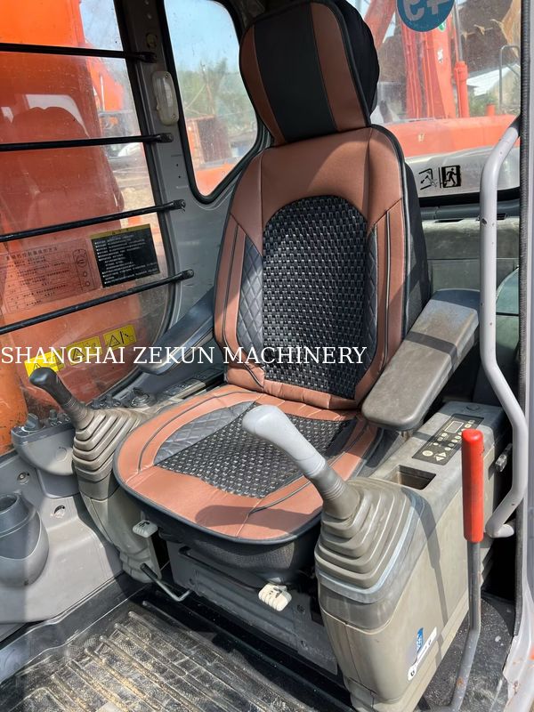 उपयोग किया गया हिताची ZX130-6 उत्खननकर्ता, 11053 घंटे, 4.6 मीटर बूम लंबाई, 34.3 एमपीए हाइड्रोलिक दबाव