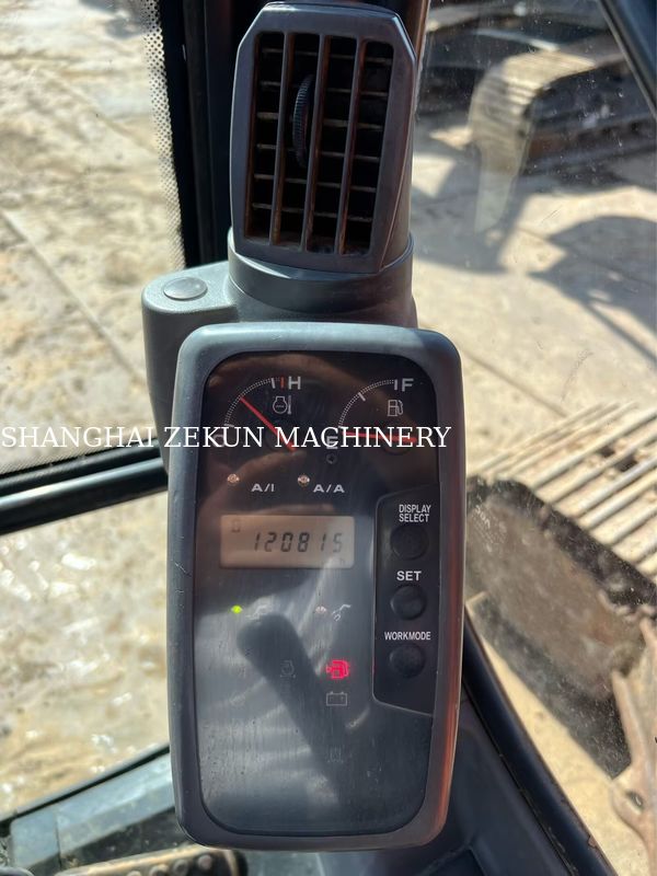 हिताची ZX200-3G खुदाई मशीन 12081hrs यात्रा गति 3.5 / 5.5 Km/h कैब विशेषताएं बहुक्रिया प्रदर्शन