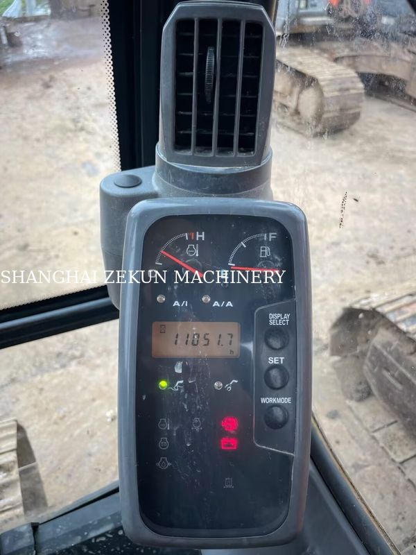 11051 घंटे हिताची ZX200-3G खुदाई करने वाला, बाल्टी क्षमता 0.8 – 1.0 M3 के साथ